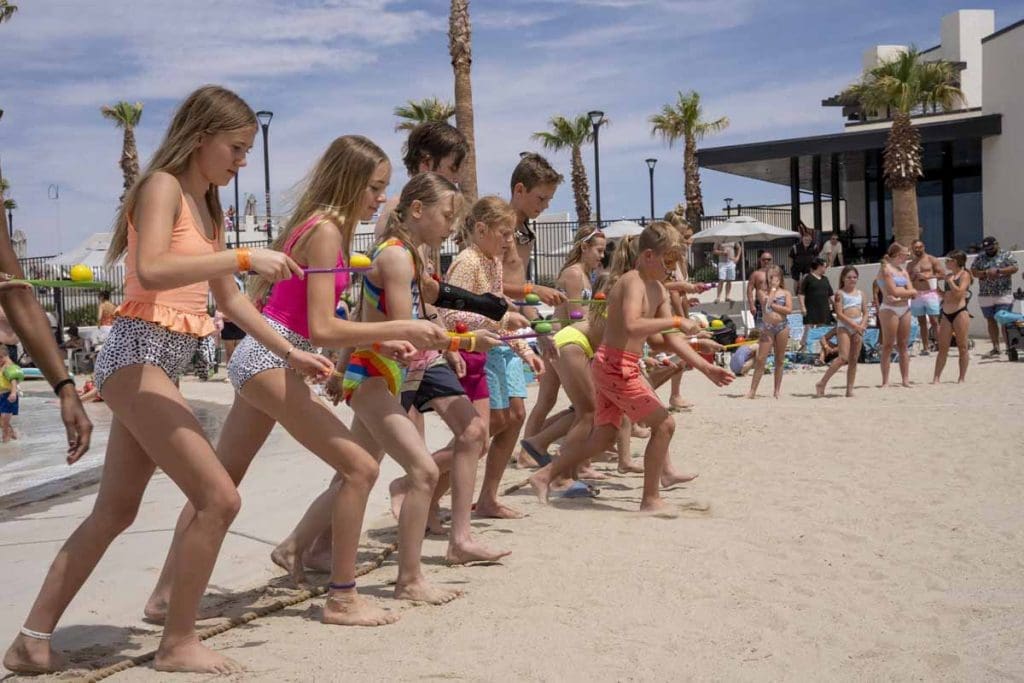 Desert Color Summer Kick Of Party 2022 games