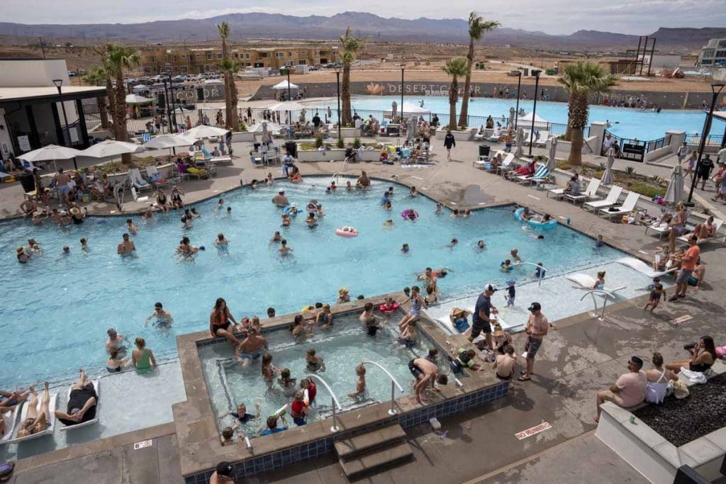 Desert Color Summer Kick Of Party 2022 Shores Resort Pool